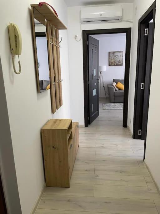Mav Bucharest Apartment Bagian luar foto