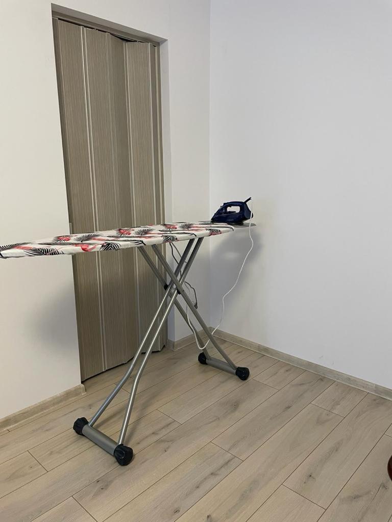 Mav Bucharest Apartment Bagian luar foto